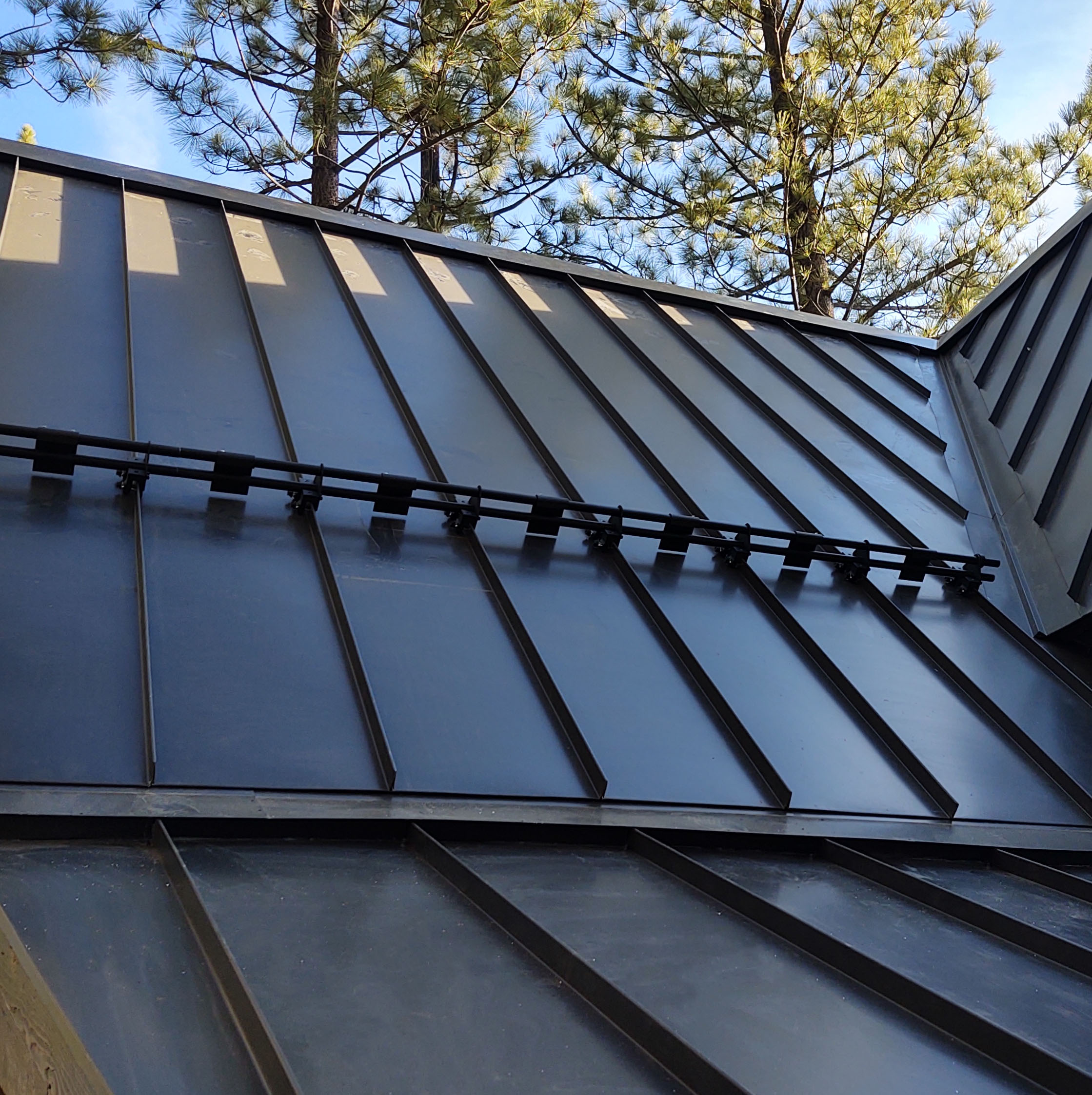 Oil Canning on a Metal Roof in Brownstown, IN: Explained